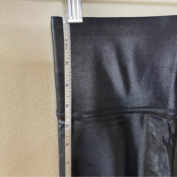 NWOT Carbon38 high rise full length legging in Takara shine. - Picture 8 of 11